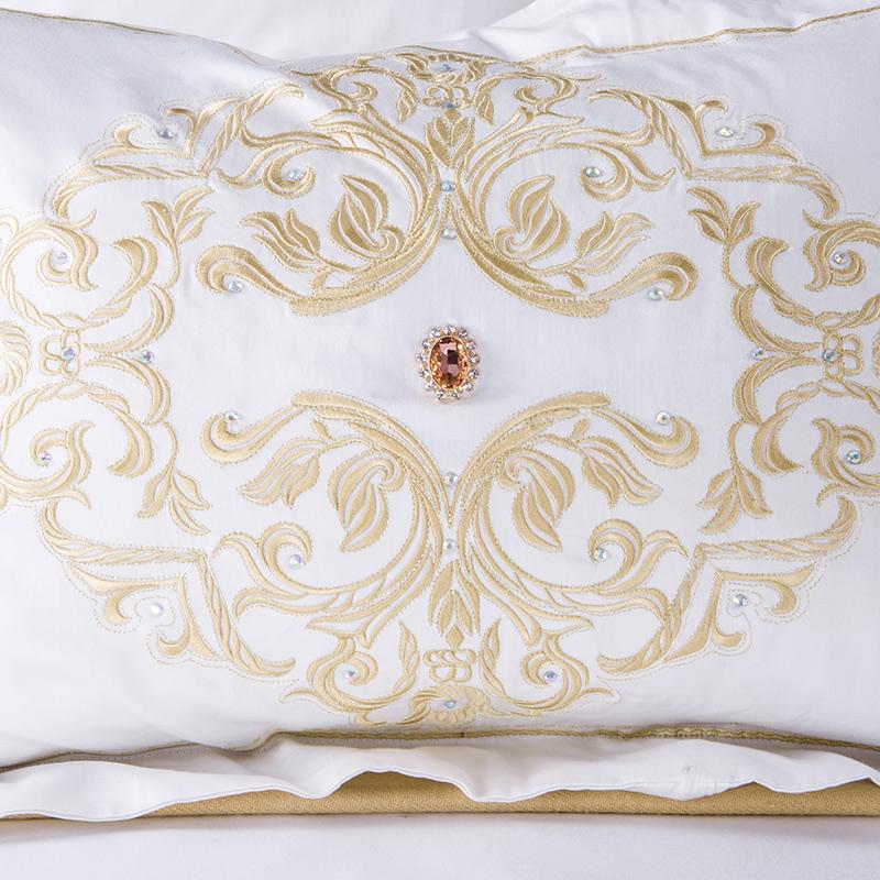 Broderie Royale Egyptian Sheets Marie Antonette 