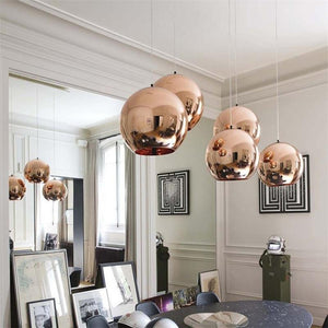 Metallic Pendant Ball marie antonette 