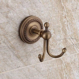 Luis Antique Bathroom Accessories Marie Antonette J 