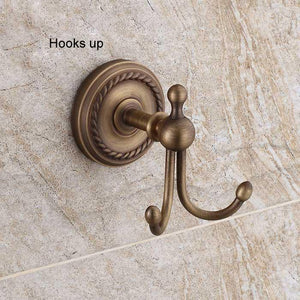 Luis Antique Bathroom Accessories Marie Antonette 